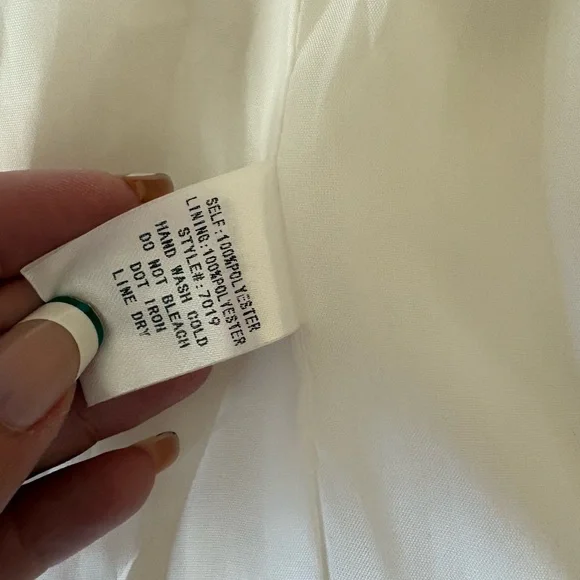 Countess White Faux Fur Jacket - Elegant Cream-White - Picture 4 of 6